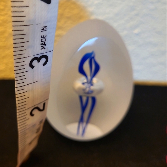 ARTCRISTAL BOHEMIA frosty GLASS blue candle flame egg shaped Paper Weight - Picture 5 of 10